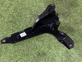 Запчасть кронштейн крепления задних сидений Porsche Cayenne S 2008