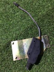 Запчасть актуатор центрального замка двери Land Rover Discovery 1993