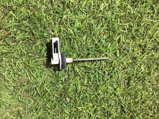 Фото запчасти датчик температуры Volkswagen Golf R line 2012 Б/У запчасть Запчасть датчик температуры Volkswagen Golf R line 2012