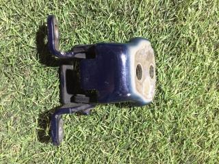 Запчасть петля двери правая Rover 75 2000