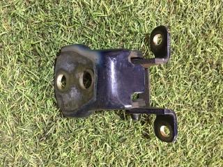 Запчасть петля двери левая Rover 75 2000