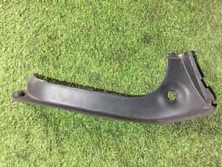 Фото запчасти накладка Audi A8 2013 Б/У запчасть Запчасть накладка Audi A8 2013