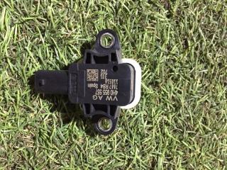 Запчасть датчик удара Audi A6 2011