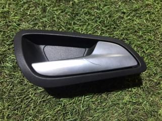 Фото запчасти ручка двери внутренняя правая Ford Focus 2013 Б/У запчасть Запчасть ручка двери внутренняя правая Ford Focus 2013