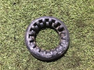 Фото запчасти прокладка пружины Ford Focus 2013 Б/У запчасть Запчасть прокладка пружины Ford Focus 2013