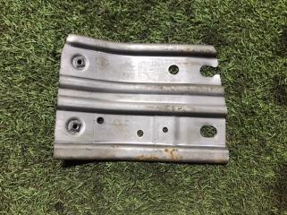 Фото запчасти кронштейн Ford Focus 2013 Б/У запчасть Запчасть кронштейн Ford Focus 2013