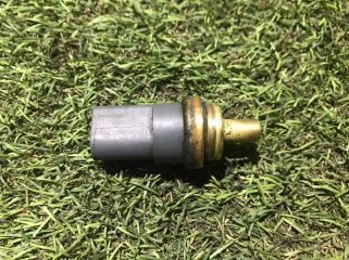 Фото запчасти датчик температуры Audi A6 2011 Б/У запчасть Запчасть датчик температуры Audi A6 2011