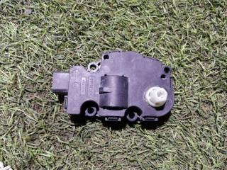 Запчасть моторчик заслонки печки BMW 5 2016