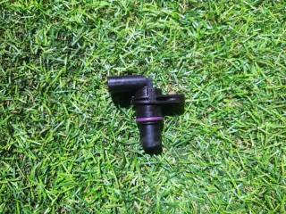 Фото запчасти датчик положения распредвала Audi RS7 2015 Б/У запчасть Запчасть датчик положения распредвала Audi RS7 2015