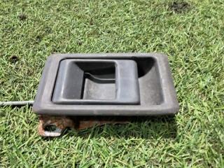 Запчасть ручка двери внутренняя задняя правая Land Rover Discovery 1993