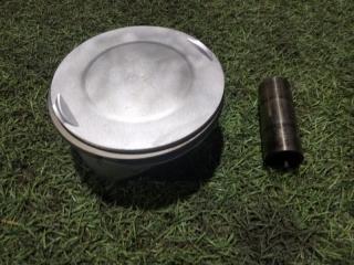 Запчасть поршень Jeep Grand Cherokee SRT 8