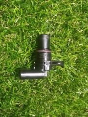 Фото запчасти датчик распредвала. Audi A6 2016 Б/У запчасть Запчасть датчик распредвала. Audi A6 2016