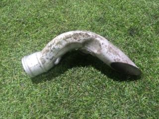 Фото запчасти патрубок впускной Volkswagen Caddy Maxi 2013 Б/У запчасть Запчасть патрубок впускной Volkswagen Caddy Maxi 2013