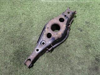 Запчасть рычаг поперечный правый Toyota RAV 4 2006