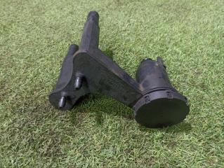 Запчасть маслоотделитель сапун Land Rover Discovery 2009