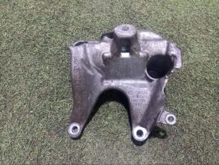 Запчасть кронштейн двигателя правый Porsche Cayenne Turbo 2020