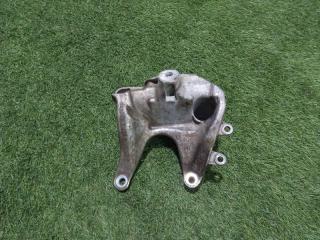 Запчасть кронштейн двигателя правый Porsche Cayenne Turbo coupe 2020