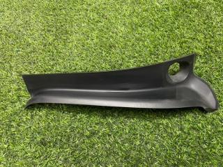 Запчасть накладка водостока задняя правая Mini Countryman