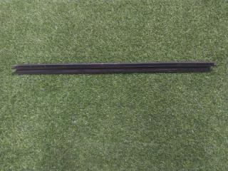 Уплотнитель стекла двери передний BMW 3-Series 2018