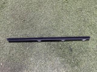 Уплотнитель стекла двери задний левый BMW 3-Series 2018