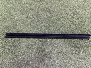 Уплотнитель стекла двери передний левый BMW 3-Series 2018