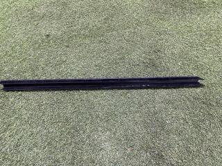 Уплотнитель стекла двери передний BMW 3-Series 2018