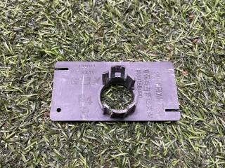 Фото запчасти кронштейн датчика парковки передний правый Geely Monjaro Б/У запчасть Запчасть кронштейн датчика парковки передний правый Geely Monjaro