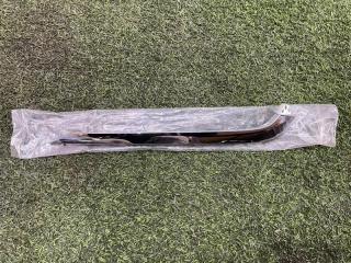 Запчасть молдинг бампера передний правый Lada Granta