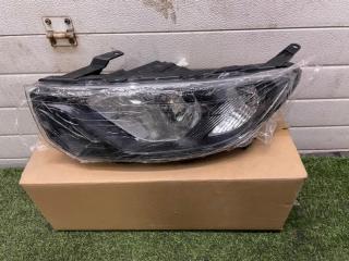 Фара левая Lada Granta 8450100857 новая