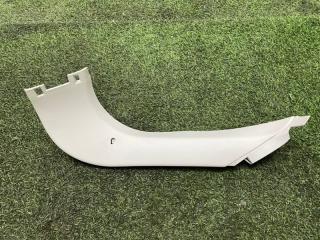 Фото запчасти обшивка крышки багажника правая Ford Focus Б/У запчасть Запчасть обшивка крышки багажника правая Ford Focus