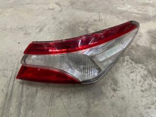 Запчасть фонарь внешний задний правый Toyota Camry