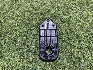 Запчасть кронштейн фары передний правый Hyundai Santa Fe