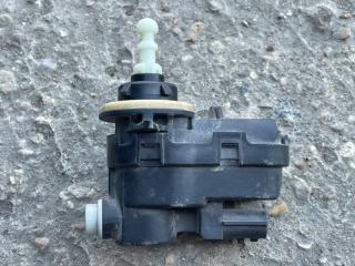 Корректор фары передний правый Vesta