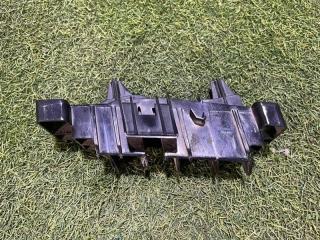 Запчасть кронштейн фары правый Toyota Land Cruiser