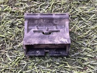 Запчасть кронштейн фары Kia K900