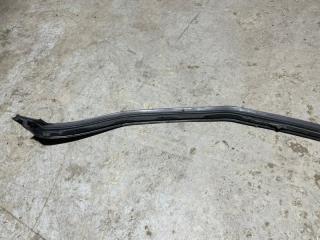 Уплотнитель двери передний правый X5M 2021 F95