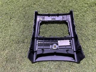 Накладка 3-Series 2018 F30 B48