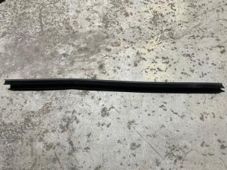 Уплотнитель стекла двери передний BMW 3-Series 2018