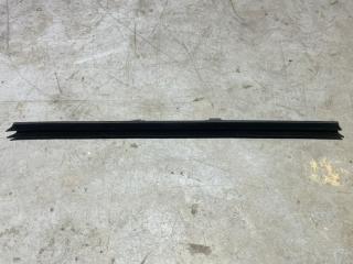 Уплотнитель стекла двери задний BMW 3-Series 2018