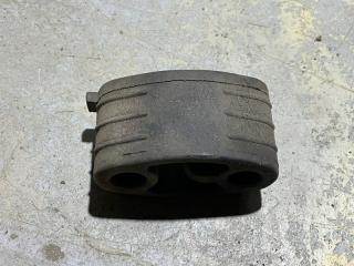 Фото запчасти подушка глушителя Renault Duster Б/У запчасть Запчасть подушка глушителя Renault Duster