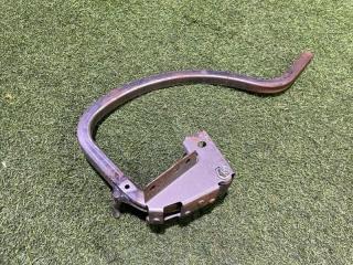 Петля крышки багажника левая Polo