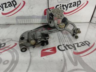 Ролик раздвижной двери задний правый SUZUKI SOLIO BANDIT 2015-2018