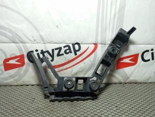 Запчасть клипса бампера задняя левая VOLKSWAGEN GOLF 2010