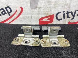 Запчасть петля двери багажника DODGE DURANGO 2000