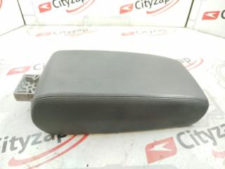 Запчасть крышка подлокотника AUDI A6 2013