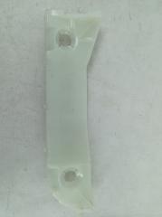 Запчасть крепление бампера заднее правое Toyota Probox