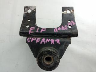 Крепление рессоры заднее правое Isuzu Elf