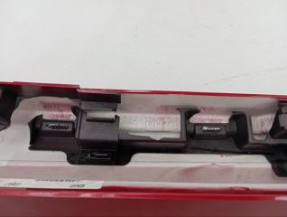 Накладка на порог правая XF CC9