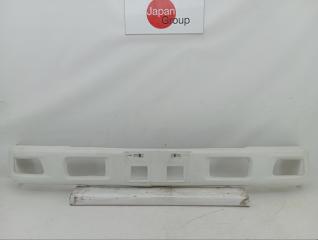 Бампер передний Isuzu Elf контрактная Бампер передний Isuzu Elf