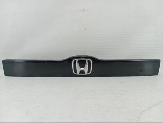 Запчасть накладка на дверь багажника Honda Insight 2009-2011